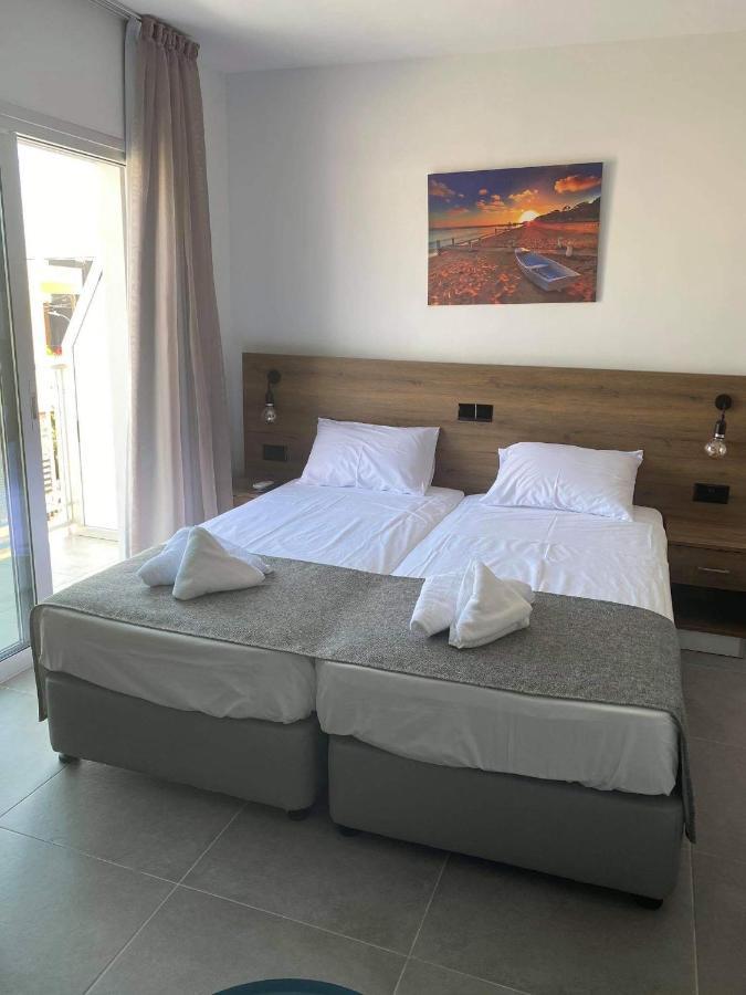Ellenapa Apts & Apartman Ajía Nápa